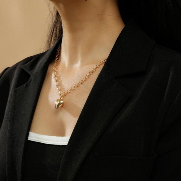 

korean elegant love heart pendant necklace for women punk round circle choker necklaces collar jewelry collier party, Golden;silver