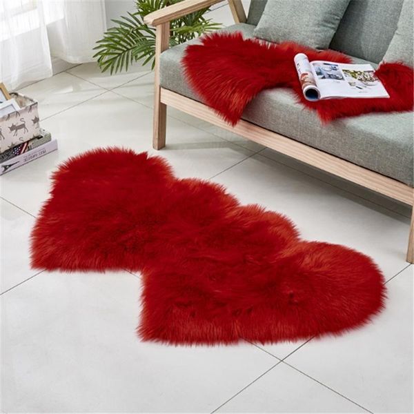 

carpets non-slip heart-shaped floor mats for couples 2021 premium wedding red carpet heart-to-heart imitation wool bed tapis