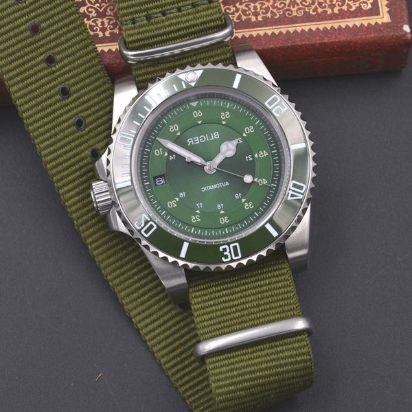 

40mm bliger automatic winding movement men's watch ceramic sapphire crystal luminous green nylon belt, Slivery;brown