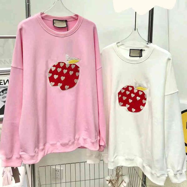 

2022 factory wholesale new model [jimo sweater]spring 22 couple age reduction stickers love apple casual loose round neck sweater, Black