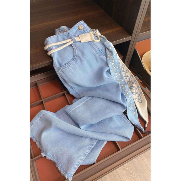 

shopping malls withdraw in summer your eyes comfort and cool, Blue