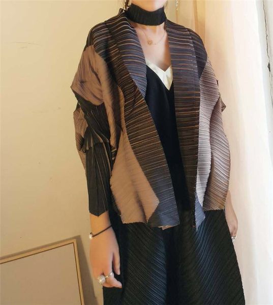 

2021 new autumn for woman long-sleeved jacket shawl cardigan thin section loose bat sleeve bolero short coat tp7046 x1kj, Black;brown