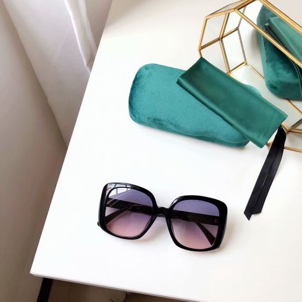 

2021 new women sunglasses pc frame jelly color series women sunglasses luxury designer sunglasses mixed color lens a11, White;black
