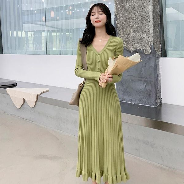 

casual dresses autumn and winter 2021 waist waist, fashionable temperament, slim thin mid-length base knitted pleated dress women, Black;gray