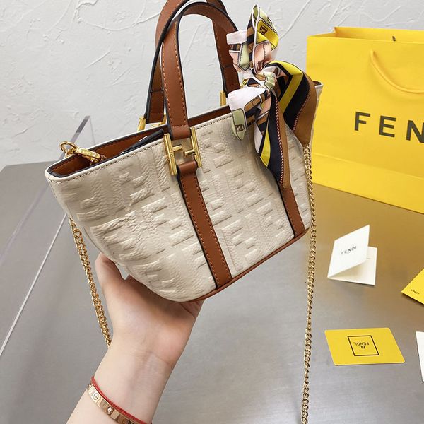 

uette 21 vintage underarm shopping bag fd women fashion backpacks luxurys bags