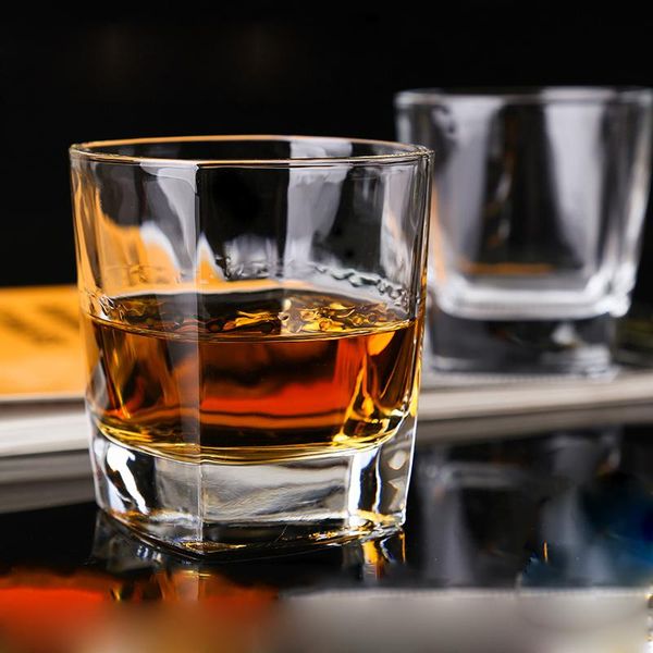 

wine glasses 6 pcs/lot classical transparent fashion whiskey glass party pub drinking cups 200902-03