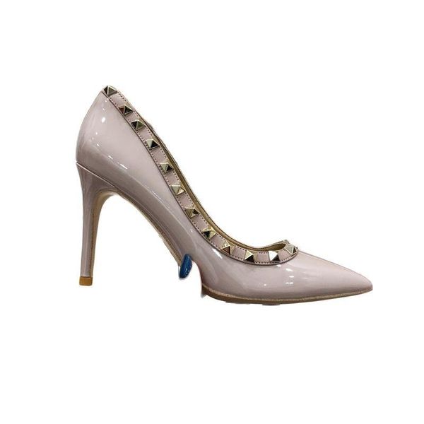 

2021 spring and autumn new pointed rivet high heels women elegant stiletto shallow mouth patent leather shoes, Black
