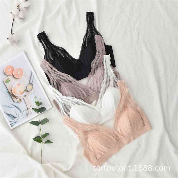 

french triangle cup rimless thin silk underwear bra comfortable and breathable, Black;white