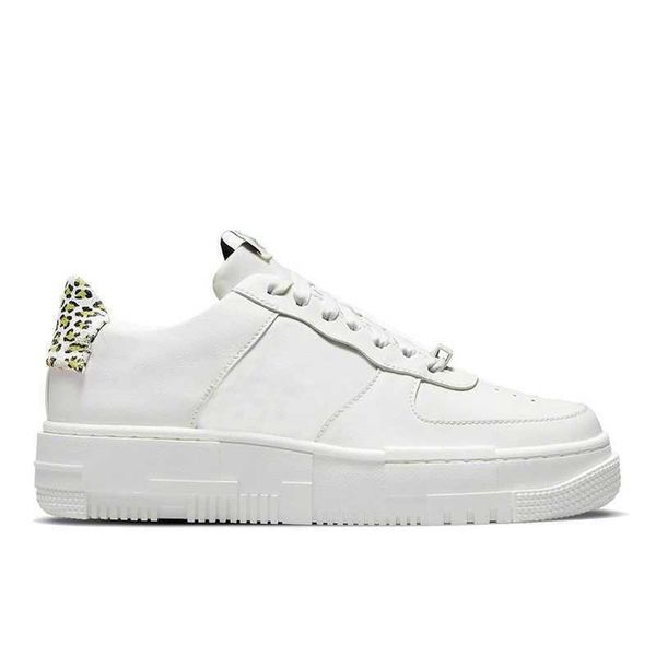 

2022 low men women running shoes disrupt sail desert sand copa pixel 1 particle beige ghost aqua sport sneaker mens womens trainer, Black