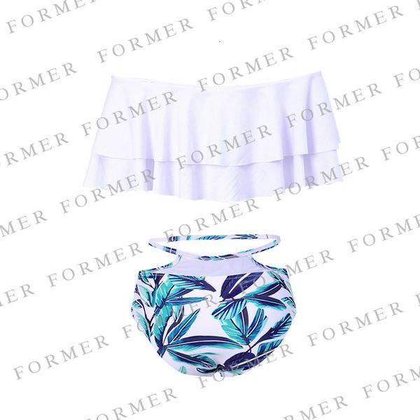 

new split leaf printed swimsuit delivery 202, White;black