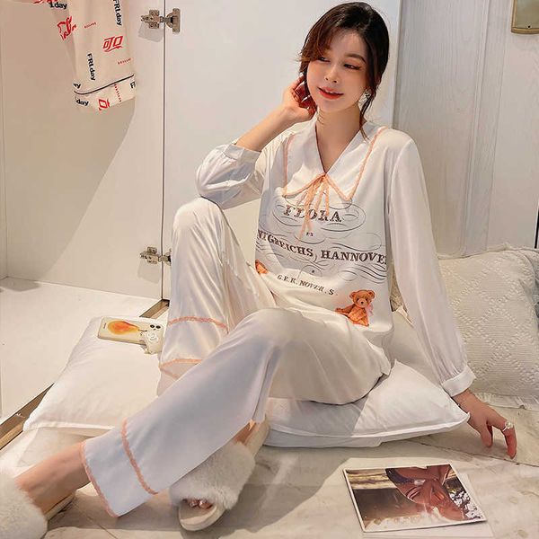 

satin chiffon pajamas girls spring and summer long sleeves college style small pointed collar silk home clothes lovely sweet suit 2612, Black;red
