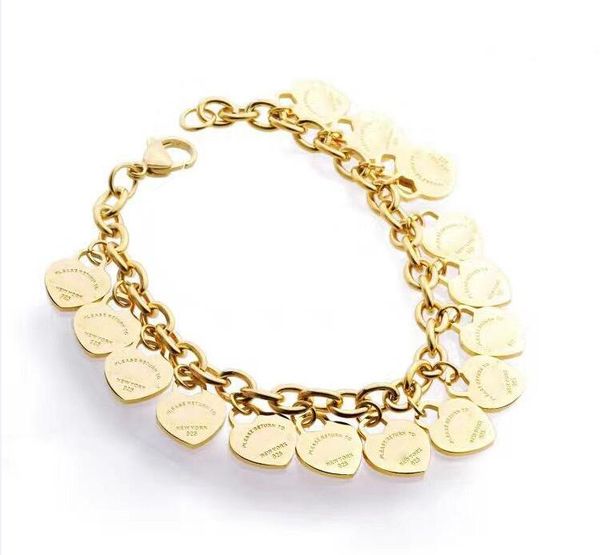 Hochwertiges Trend-Marken-Titanstahl-Armband, 18 Karat Gold, Rosé-Silber, herzförmiges Armband für Freunde, Party und Modepaar, perfektes Geschenk