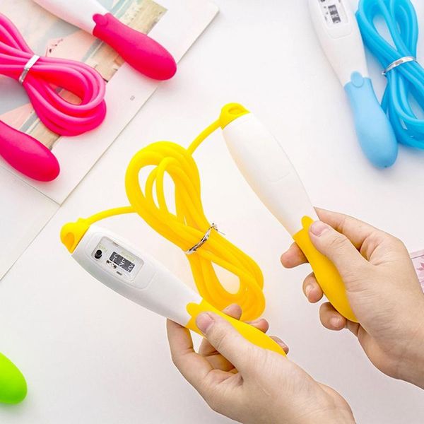 

2021 new 1pc adjustable frosted rubber skipping rope fitness sports counting skipping children 4 colors rope length about 195cm