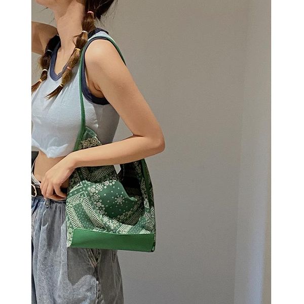 

evening bags 2021 trend fashion printing women's messenger bag small crowd wind large capacity single shoulder totem