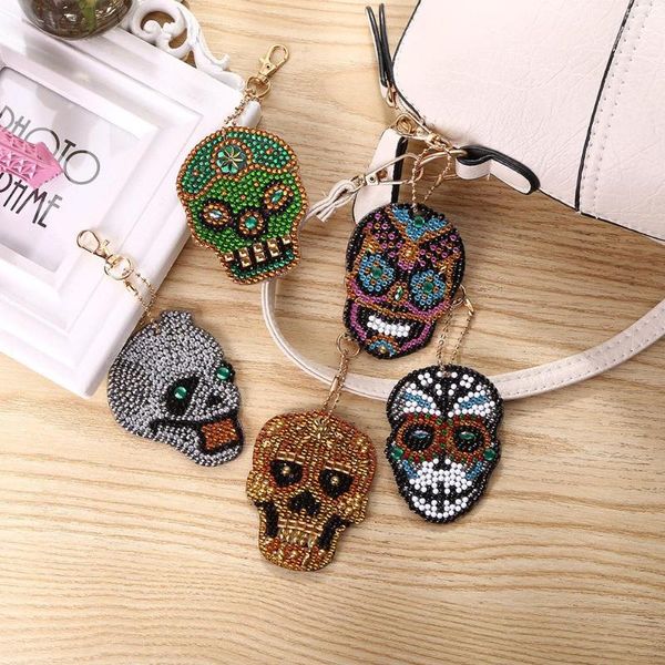 

keychains 5pcs diy keychain full drill special shaped diamond painting skull bag pendant gift 2021, Silver