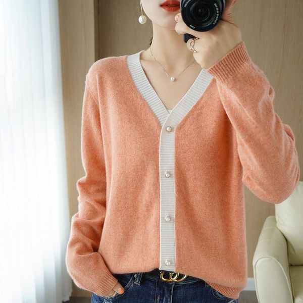 

autumn and winter new ladies cardigan v-neck sweater ladies cardigan all-match fresh and fashionable loose coat sweater, White