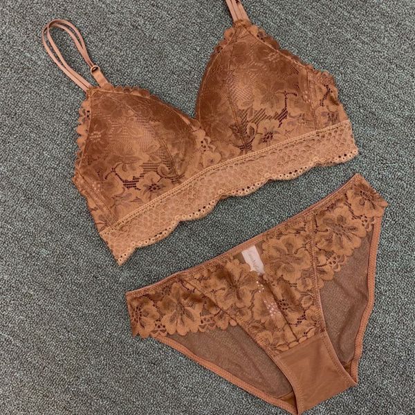 

fashion design new french rimless thin cotton lace bra suit, Red;black