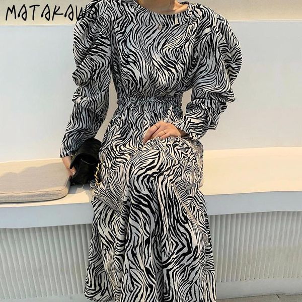 

casual dresses matakawa black and white vestidos round neck high waist femme robe back hollow out long puff sleeve dress women, Black;gray