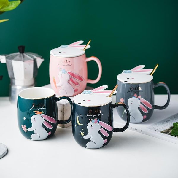 

mugs creative lovely with lip and golden spoon holiday gift coffee milk ceramic cups porcelain drinkware 210617-06