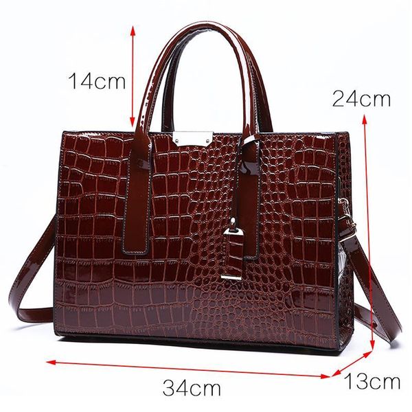 

designer crocodile pattern messenger luxury capacity handbags ladies women shoulder 2021 fashion large women bags handbag bag tdrsd