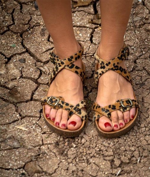 

sandals women's summer leopard print simple cross-over buckle flat heel comfortable fashion casual daily all-match 1kb068, Black