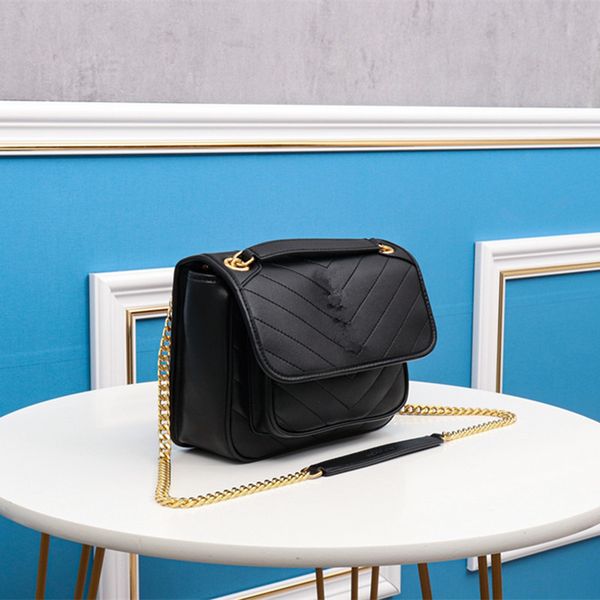 

designer handbags medium sunset satchel in thread leather shoulder bags flap decorated initials crossbody bag handle totes chain straps blac