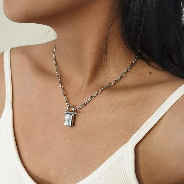 

pendant necklaces trending sale alloy lock for women simple vintage geometric thick chain clavicle necklace colar jewelry gift, Silver