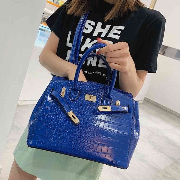 

crocodile 2021 new fashion large capacity handbag casual one shoulder messenger bag