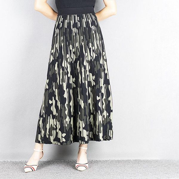 

skirts 2021 autumn/winter camouflage female pleated skirt fashion knitwear, Black