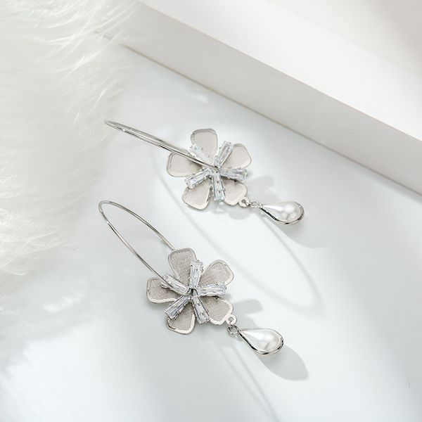 

ts-ed010 925 sterling silver fine spain version bear jewelry women's earrings whole price, Golden;silver