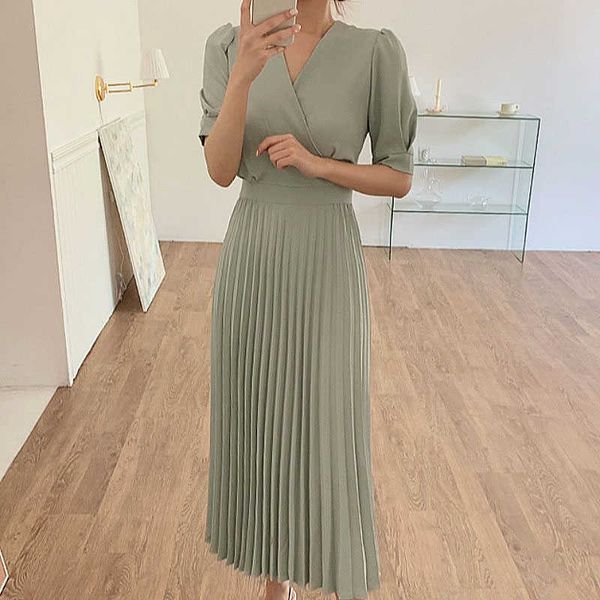 

dresses women summer slim elastic high waist elegant temperament v-neck short sleeve pleated dress women solid wild chic korean 210610, Black;gray