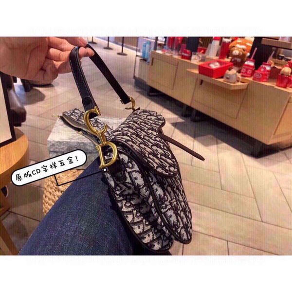 

large-capacity sd-home 2021 new saddle bag canvas embroidered fabric one shoulder messenger gift box packaging handbag zlydes