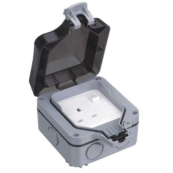 

smart power plugs stable socket safe 3 pin electrical outside use durable square single weatherproof plug seal cover uk ip66 waterproof
