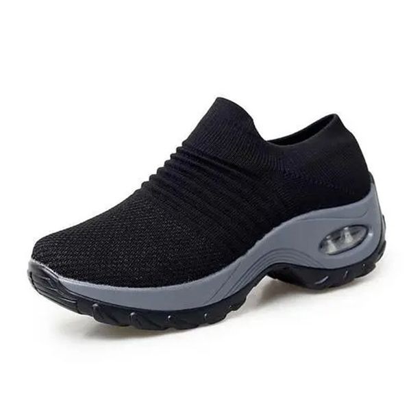 

2022 large size women's shoes air cushion flying knitting sneakers over-toe shos fashion casual socks shoe wm1012