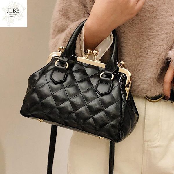 

shoulder bags vintage lingge clip shell women handbags designer luxury pu leather lady crossbody bag female small purses 2021
