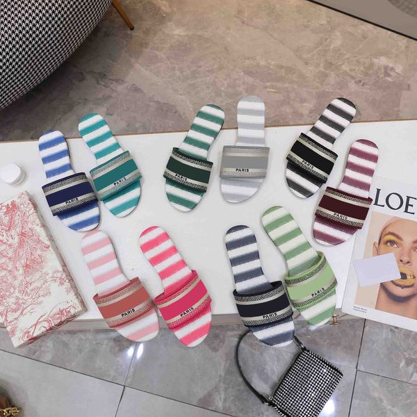 

women slippers embroidery sandal floral brocade fashion flip flops striped beach genuine leather dazzle flowers slipper 35color with box, Black