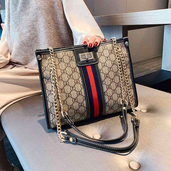 

2022 factory wholesale female crossbody versatile korean net red fashion chain bag shell large capacity handbag bag