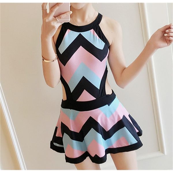 

korean version sweet frh pink blue striped steel bracket gathered to cover the belly and show thin flat angle trouser skirt style, Red;black