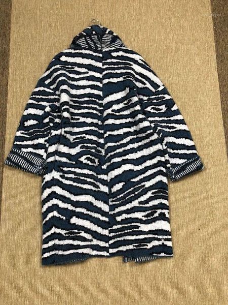 

women's wool & blends women coat zebra-print wool-blend knitted thick, Black