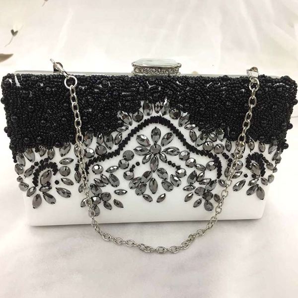 

fashion2021 trend handmade dinner hand fashion evening bride bag