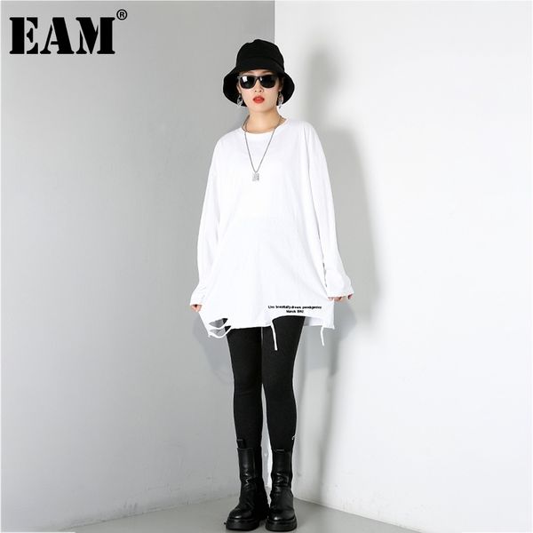 

[eam] women brief white hole big size personality t-shirt new round neck long sleeve fashion tide spring autumn 2021 1dd1797 210306