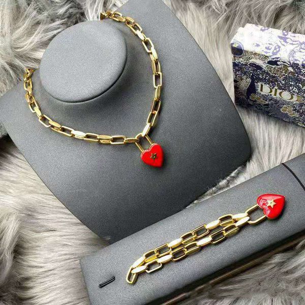 

family fashion love necklace high edition five pointed star heart pendant, Silver
