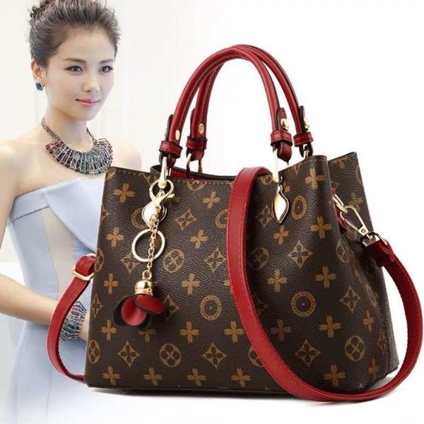

zhouzhoubao123 crossbody designer handbags bag handbag brand genuine high-end atmosphere one women luxurys designers bags 2021 purse wallet, Black;red