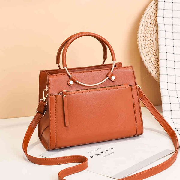 

bridal 2021 new fashion atmospheric red wedding large capacity bag