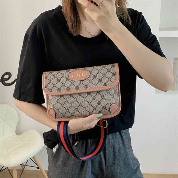

bag female new fashion one shoulder small square bag printed wide belt messenger