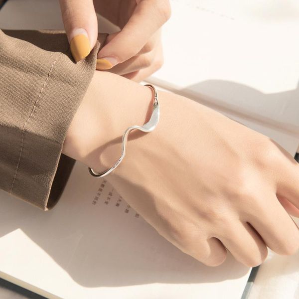 

bangle mobius ring bracelet female niche simple noble net red fashion personality line wave hand jewelry, Black