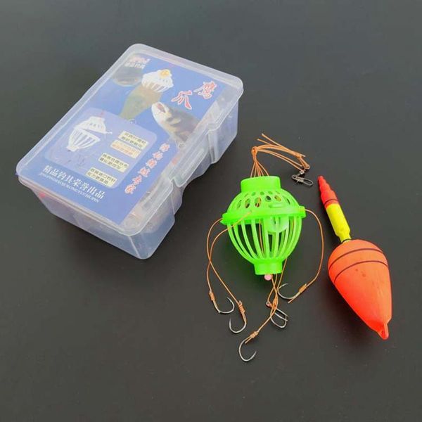 

fishing hooks 2pcs/set explosion tackle tool carp accessories with bait plastic box