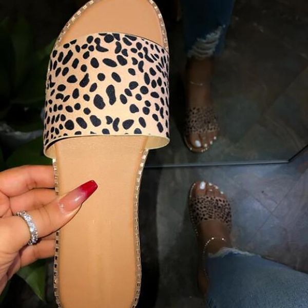 

slippers summer 2021 women flat fashion wild roman style women's outdoor beach plus size 37-41, Black