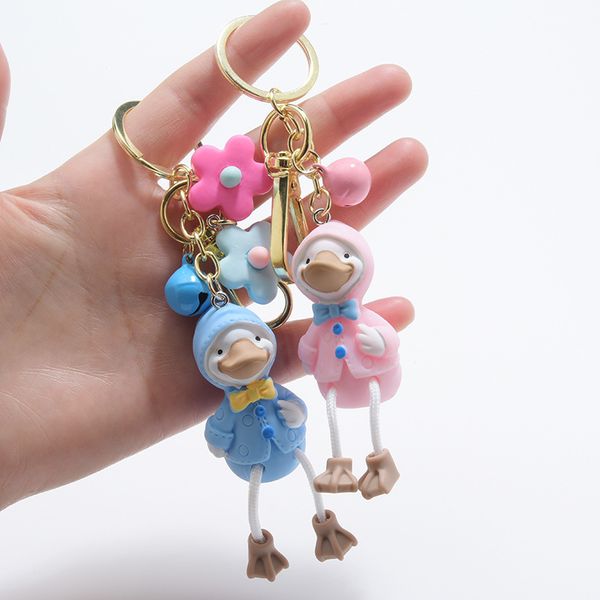 

2021 fashion keychain creative net red hanging foot big mouth duck couple student bag pendant mobile phone car key ring, Slivery;golden