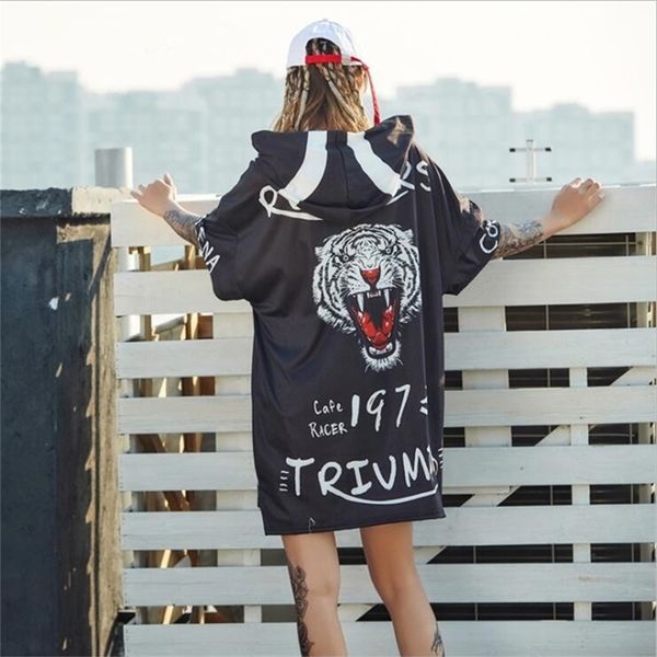 

fashion long hooded tee shirts women funny letter graffiti hip hop t shirts for women streetwear dance clothe 210315, White